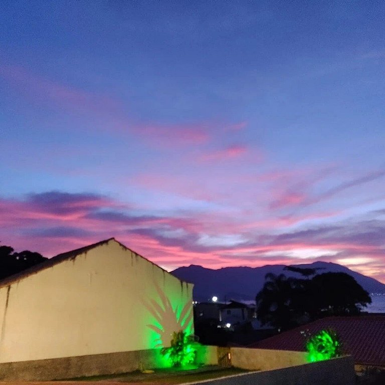 Recanto do pôr do sol, vista mar e SPA.
