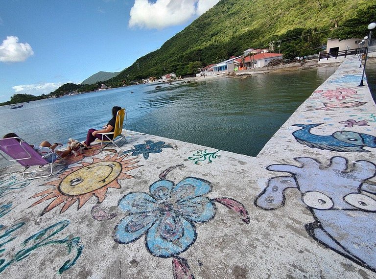 Beira mar, pôr do sol, praia particular.