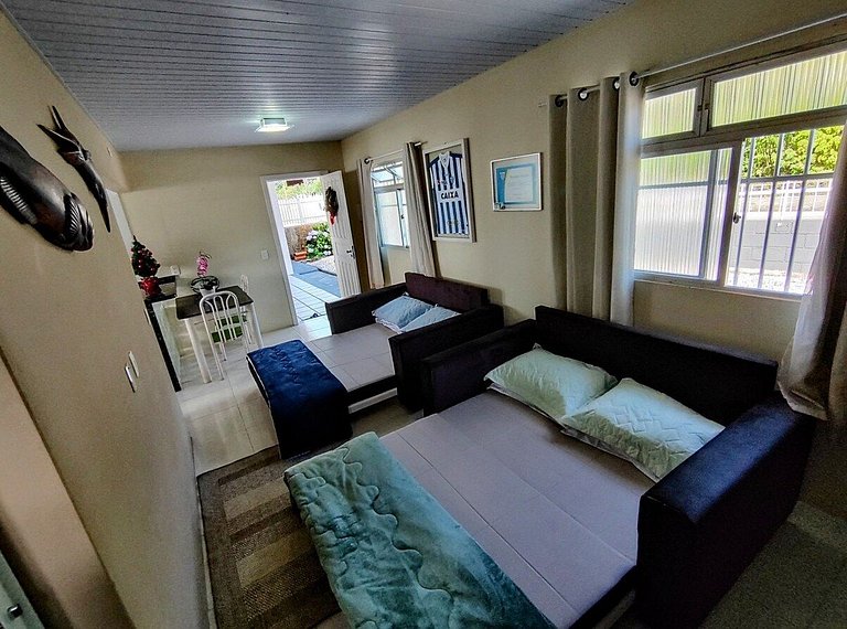 Beira mar, pôr do sol, praia particular.