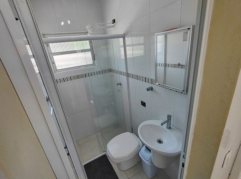 Beira mar, pôr do sol, praia particular.