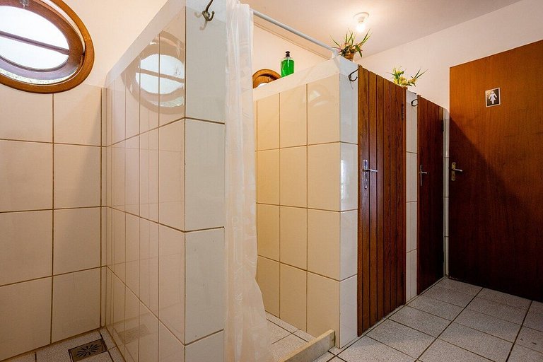 Casa super espaçosa com vista linda para o mar.