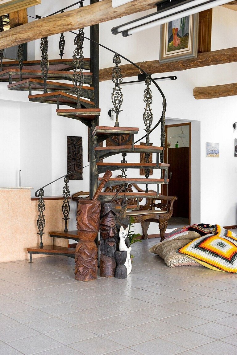 Casa super espaçosa com vista linda para o mar.