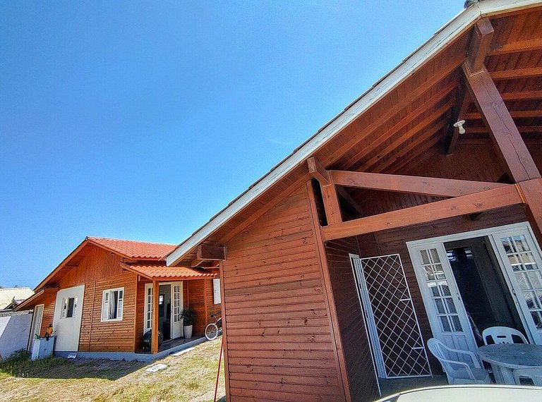 Casa Sonho: Conforto e paz pertinho do mar