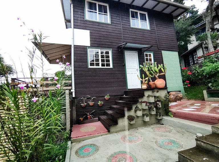 Cabana com vista mar, nascer do sol e lua cheia.