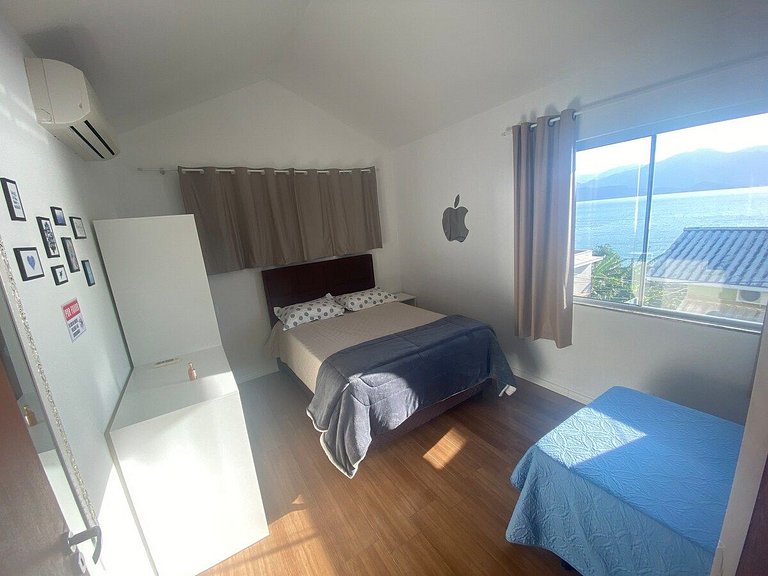 Casa com vista mar por do sol e SPA