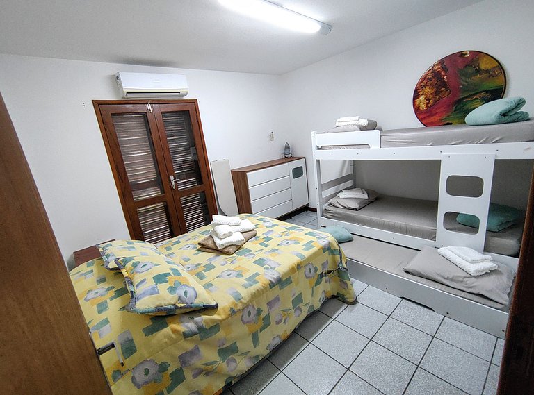 Casa super espaçosa com vista linda para o mar.