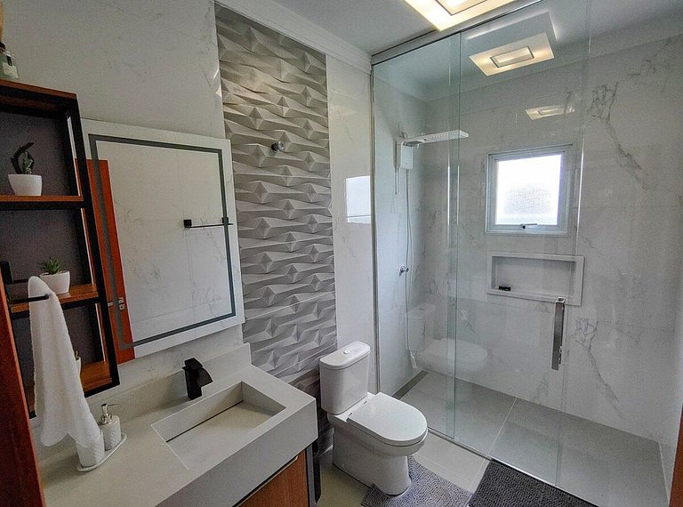 Refúgio da Pinheira: Charme e conforto na praia.