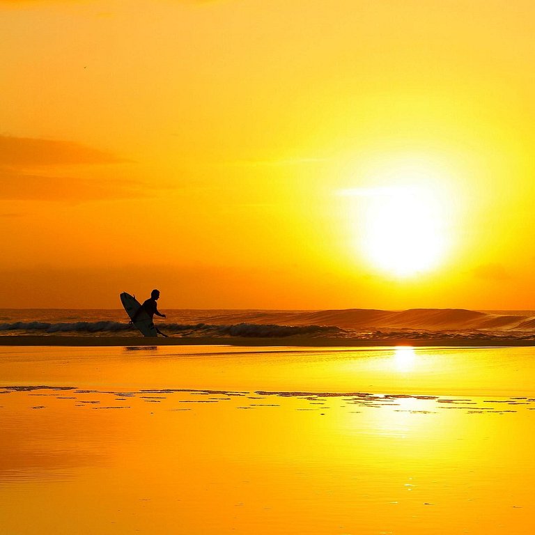 Campeche VIP: Conforto e espaço na rua da praia.