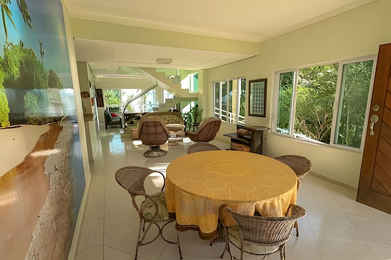 Charme, beira-mar, privacidade e exclusividade.