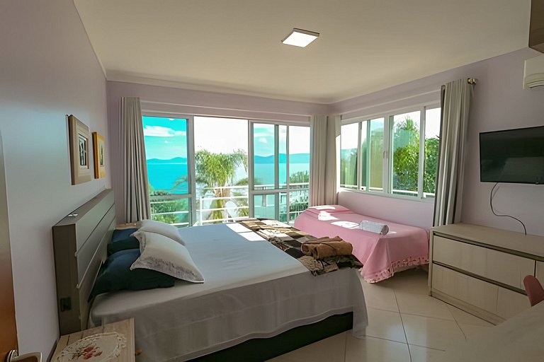 Charme, beira-mar, privacidade e exclusividade.