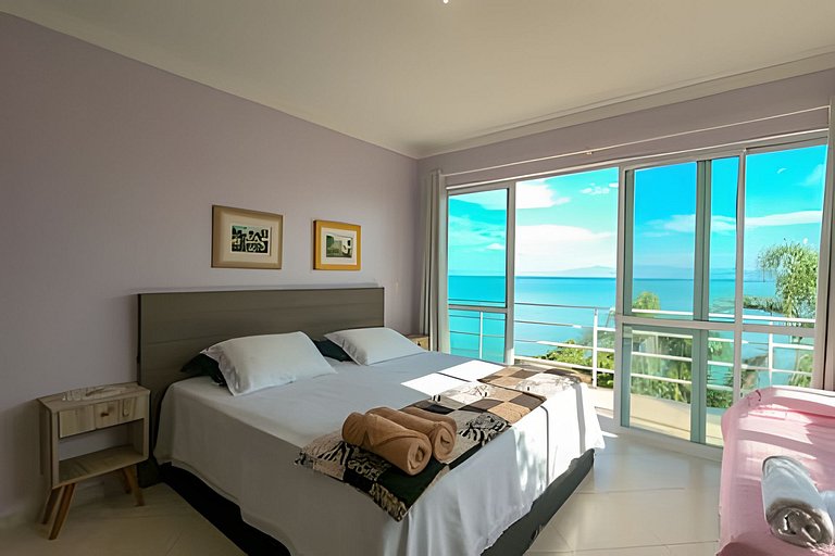 Charme, beira-mar, privacidade e exclusividade.