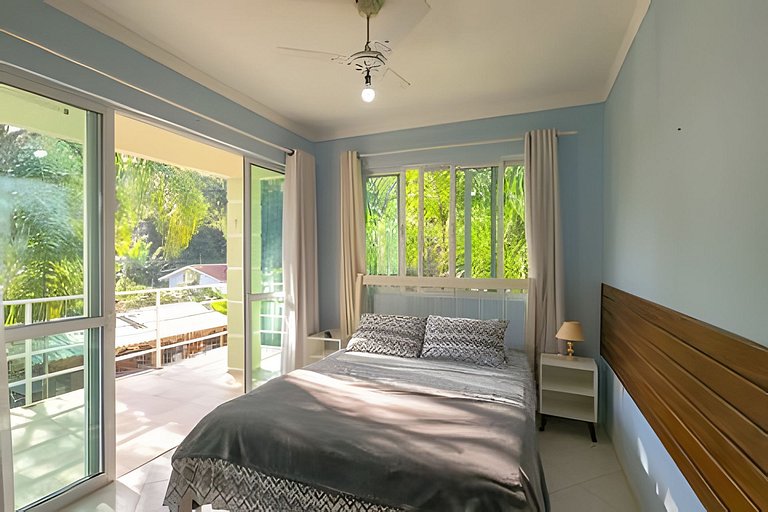 Charme, beira-mar, privacidade e exclusividade.