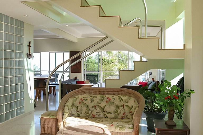 Charme, beira-mar, privacidade e exclusividade.