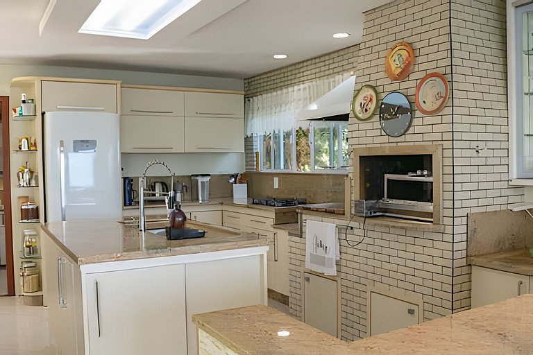 Charme, beira-mar, privacidade e exclusividade.