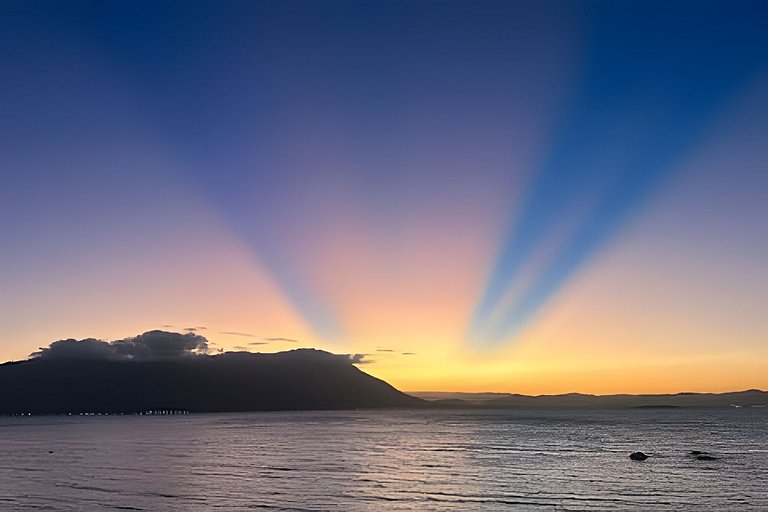 Paraíso a beira-mar com o mais lindo pôr do sol.