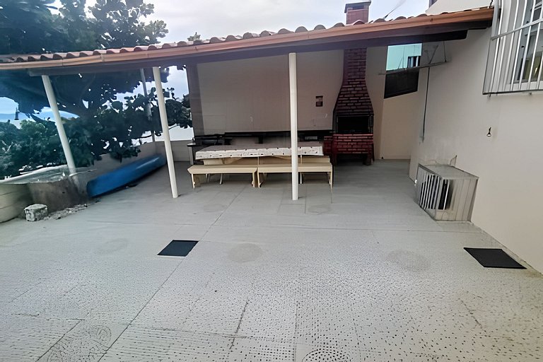 Paraíso a beira-mar com o mais lindo pôr do sol.