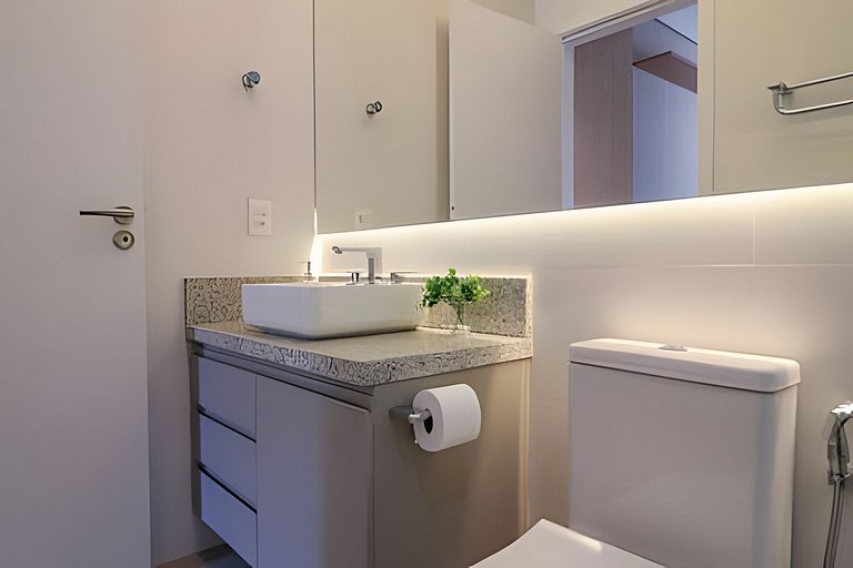 Ilha de frente pra Ilha | Luxo Frente-Mar com SPA