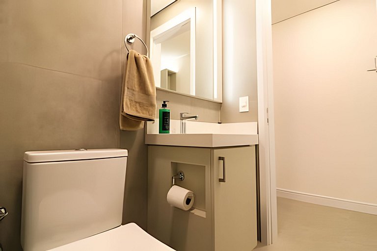 Suíte Moderna ao Lado da UFSC