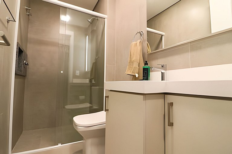 Suíte Moderna ao Lado da UFSC