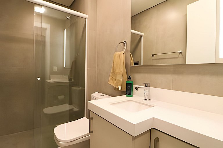 Suíte Moderna ao Lado da UFSC