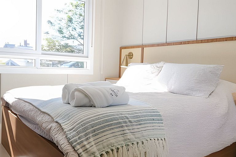 Sunclub | Luxo: Apê Novo e completo ao lado do mar