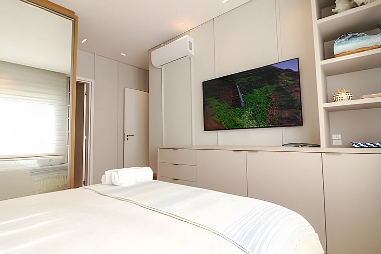 Sunclub | Luxo: Apê Novo e completo ao lado do mar