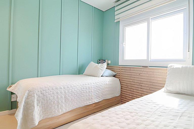 Sunclub | Luxo: Apê Novo e completo ao lado do mar