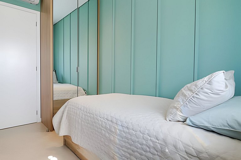 Sunclub | Luxo: Apê Novo e completo ao lado do mar