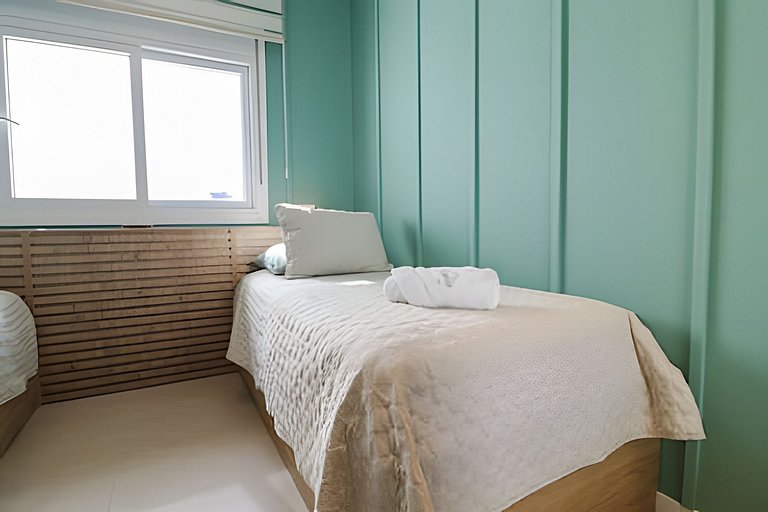 Sunclub | Luxo: Apê Novo e completo ao lado do mar