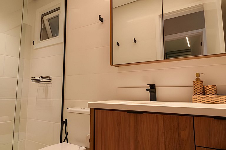 Sunclub | Luxo: Apê Novo e completo ao lado do mar