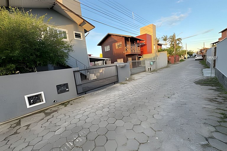 Privacidade, acesso à praia, conforto, completa