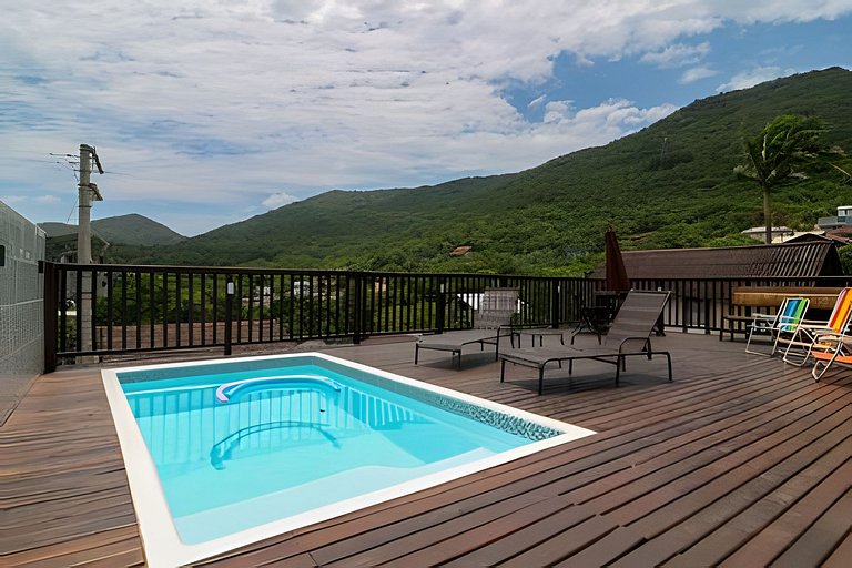 Vista Mar, Montanhas e Pôr do sol com Piscina