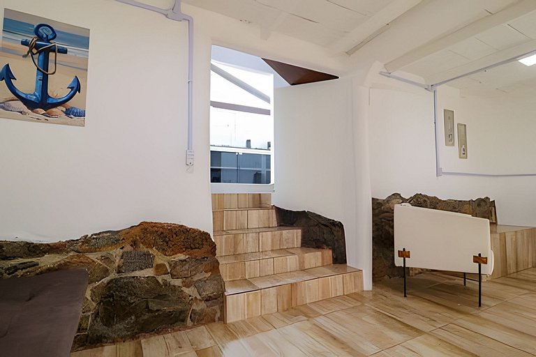 Vista Mar, Montanhas e Pôr do sol com Piscina