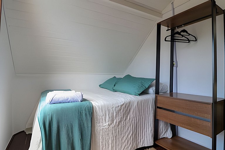 Vista Mar, Montanhas e Pôr do sol com Piscina