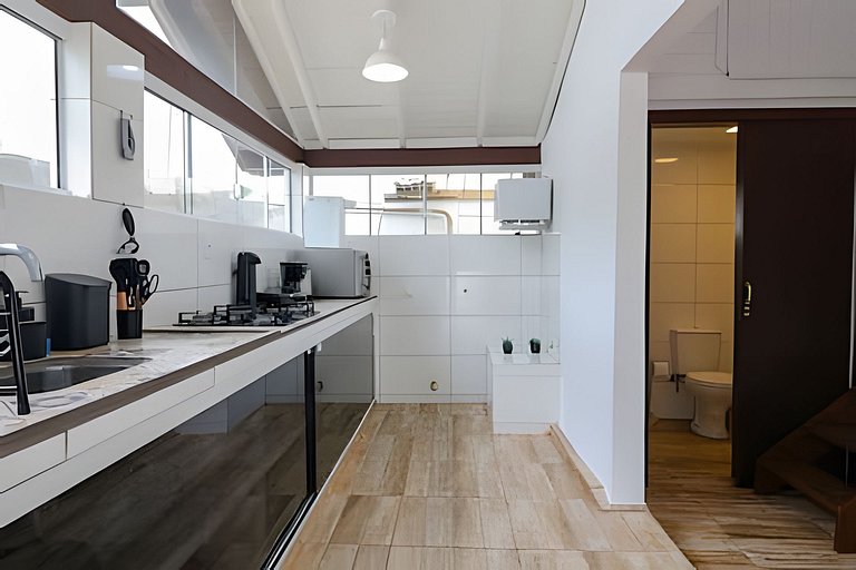 Vista Mar, Montanhas e Pôr do sol com Piscina