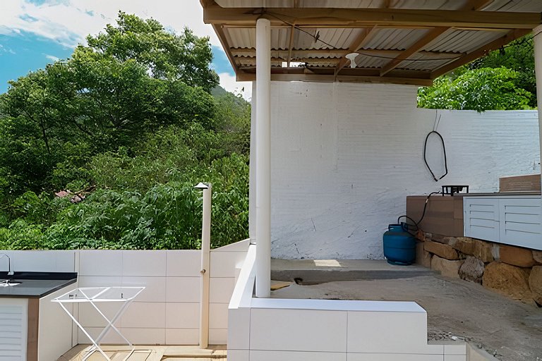 Vista Mar, Montanhas e Pôr do sol com Piscina