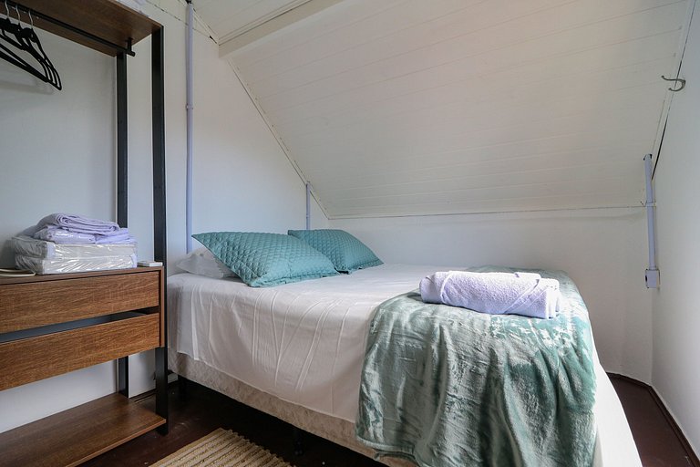 Vista Mar, Montanhas e Pôr do sol com Piscina